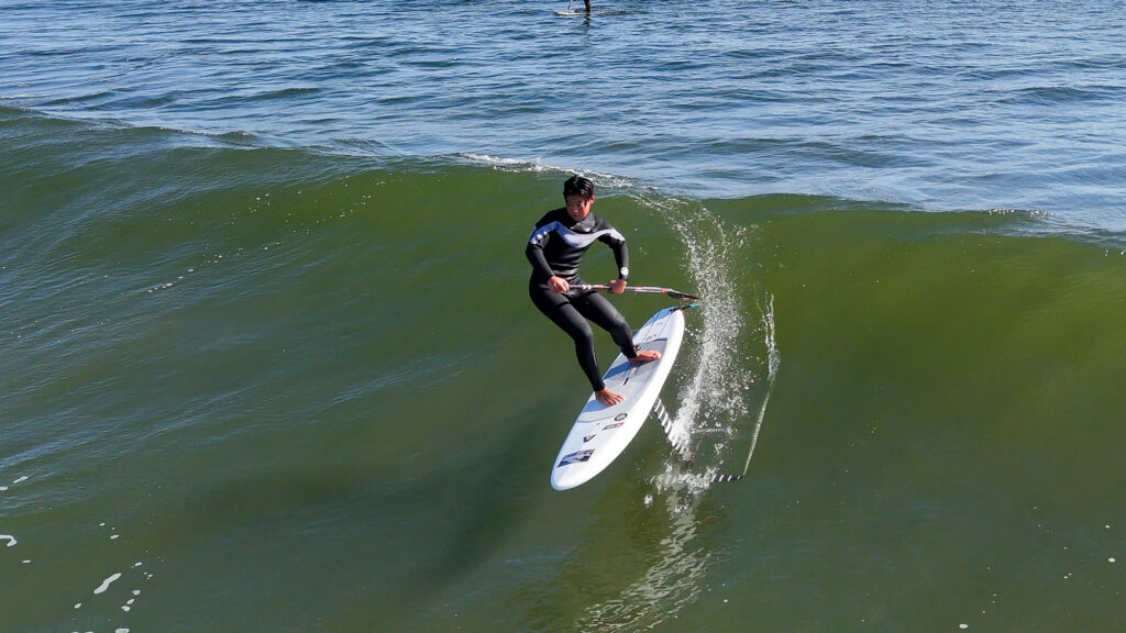 SUP FOIL & SURFING