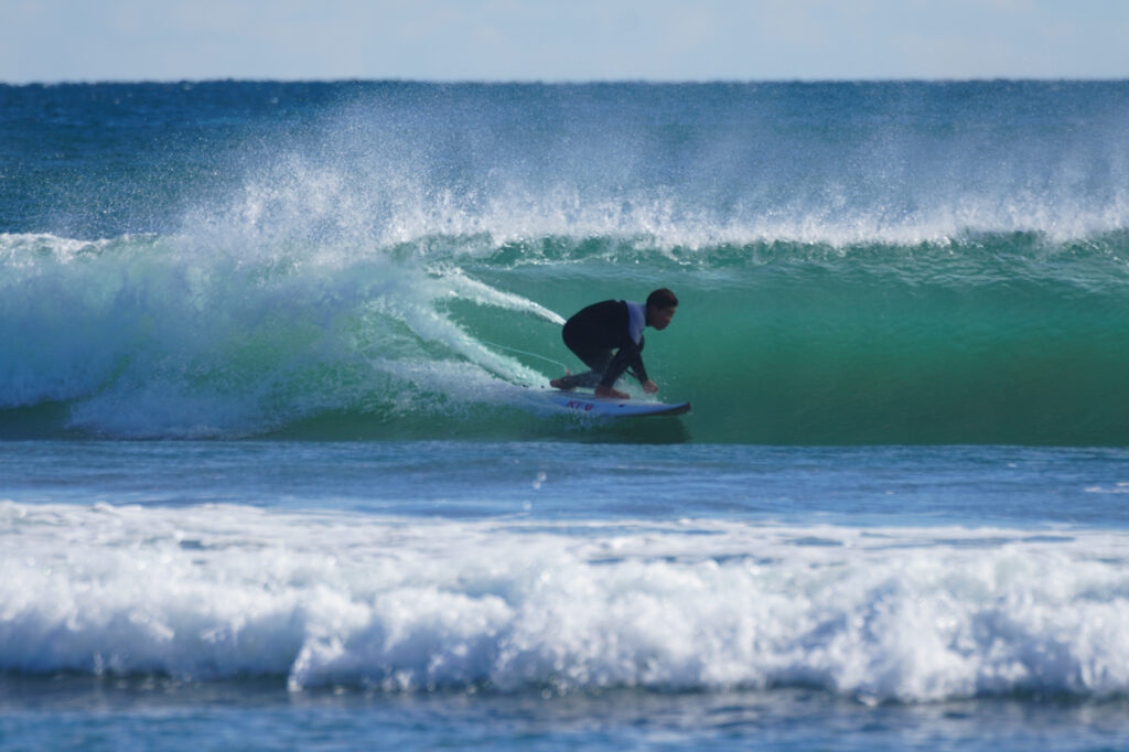 SUP & SURFING