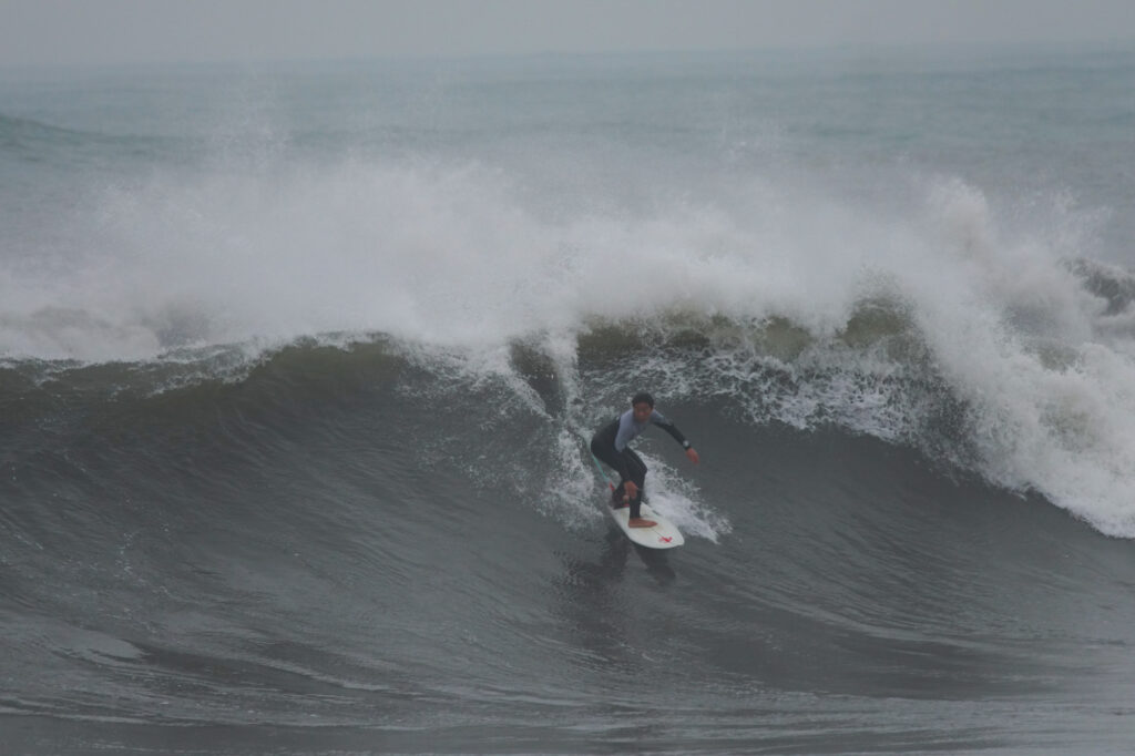 SURFING ISUMI No.3